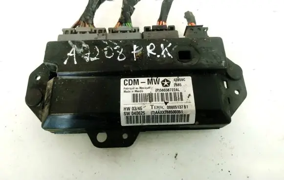 Chrysler 300 - 300C Door control unit/module 56038722AL P56038722AL