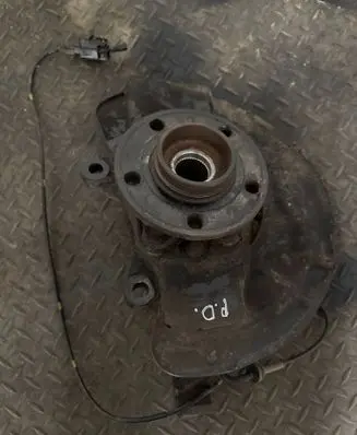 Volvo XC90 Front wheel hub P31277205