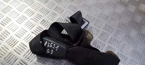 Mitsubishi Carisma Rear seatbelt buckle