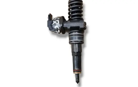 Audi A4 S4 B6 8E 8H Fuel injector 0414720216 038130073BA