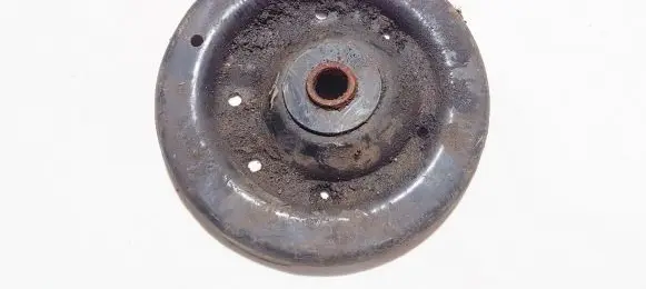 Toyota Celica T230 Coil spring mount 