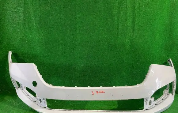 Skoda Scala Front bumper 657807221