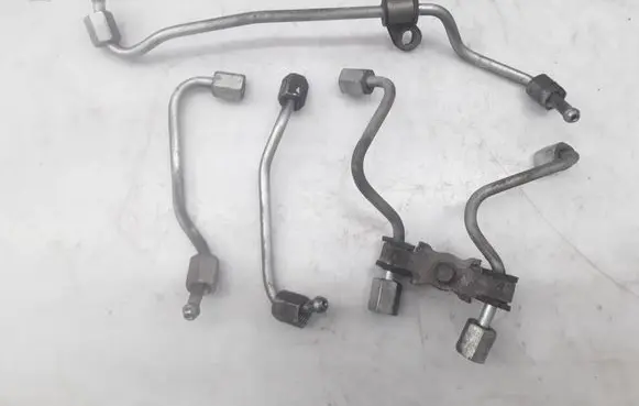 Honda Civic Fuel injector supply line/pipe 060727