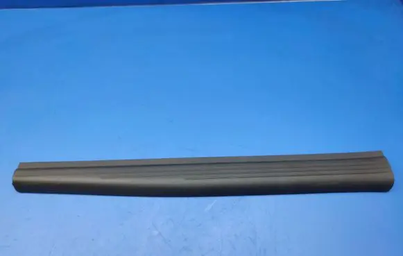 Mercedes-Benz E W211 Front sill trim cover A2116801835