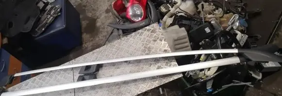 Volvo XC70 Roof bar rail