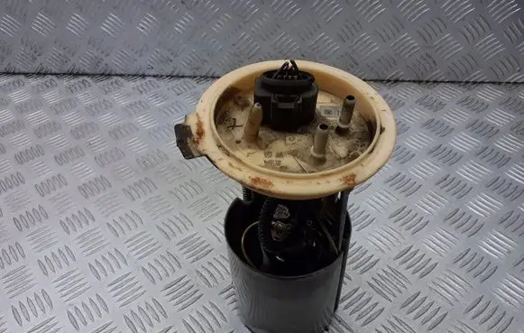 Seat Leon (1P) In-tank fuel pump 1K0919050J