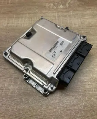 Mitsubishi Carisma Engine control unit/module ECU HOM8200142446 0281010439