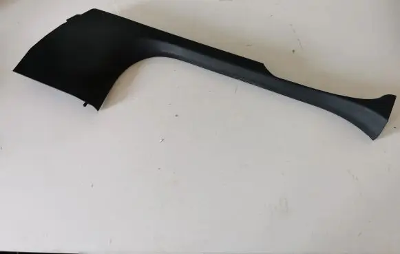 Mercedes-Benz CLS W257 Front sill trim cover A2136800135