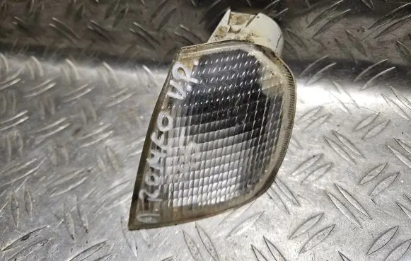 Alfa Romeo 145 - 146 Front indicator light 143241L