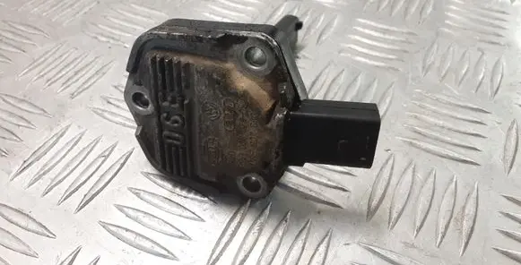 Volkswagen Touareg I Oil level sensor 06E907660