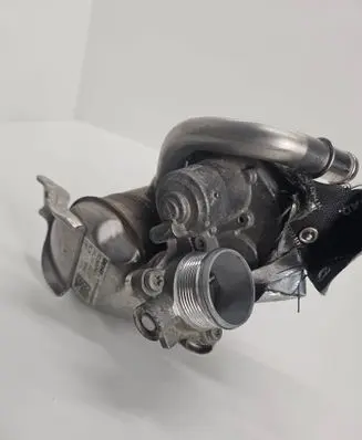 Audi A3 S3 8V EGR valve cooler Y2392011 04L131512D 04L131501C
