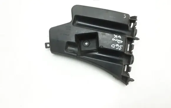 Volvo S60 Front bumper mounting bracket 30796625