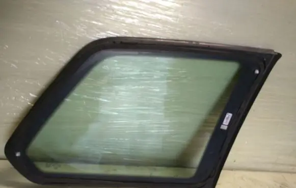 Volkswagen Golf VII Rear side window DOT24M188AS2 43R00048