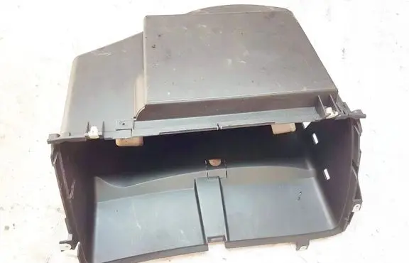 Peugeot 206 Glove box 9624693380