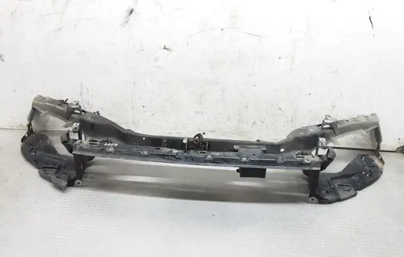 Volvo V50 Radiator support slam panel 