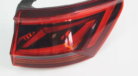 Volkswagen Touareg III Rear/tail lights
