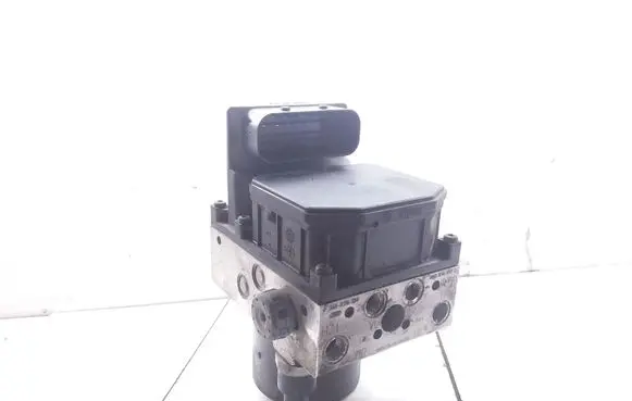 Volkswagen PASSAT B5.5 ABS Pump 0265950055 4B0614517G