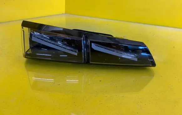 Peugeot 308 Headlight/headlamp 9835399480-00