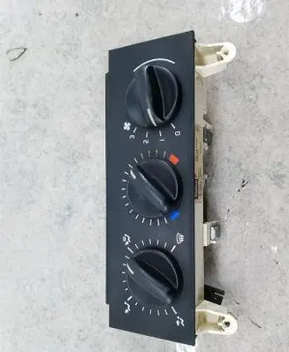 Renault Master II Climate control/heater control trim A36251169W