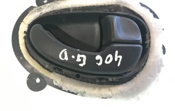 Peugeot 406 Rear door interior handle 9642248677