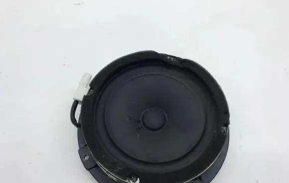 Hyundai Santa Fe Front door high frequency speaker 9630025400