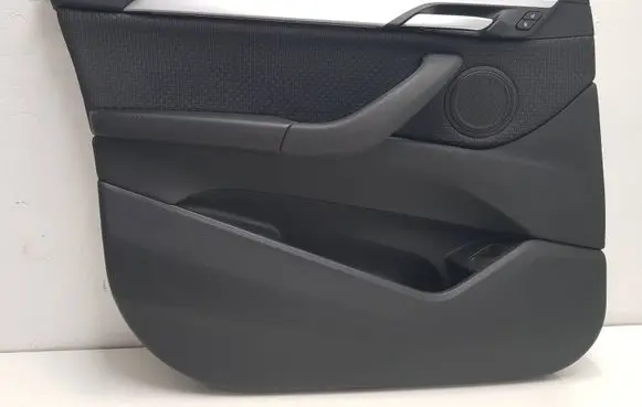 BMW X1 F48 F49 Front door card panel trim 67778X7A11 67778X7A13