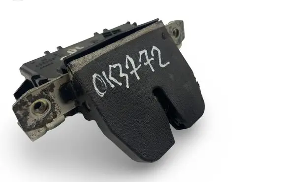 Opel Astra H Tailgate/trunk/boot lock/catch/latch 495058724