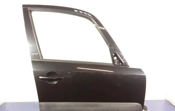 Suzuki SX4 Front door