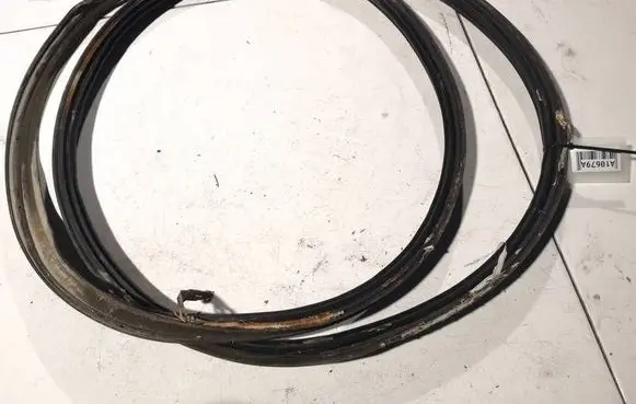 Honda Jazz Rubber seal front coupe door 