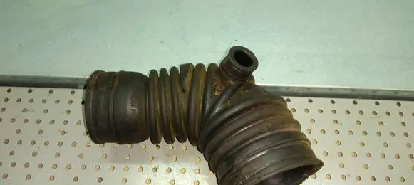 Toyota RAV 4 (XA30) Turbo air intake inlet pipe/hose 1788126100