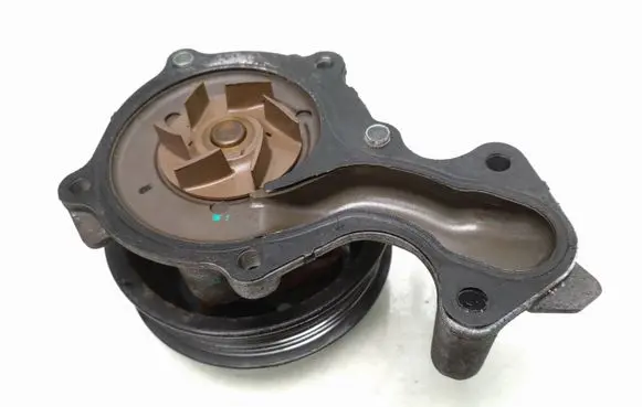Ford Fiesta Water pump Cm5g8501fg Cm5q8509bb