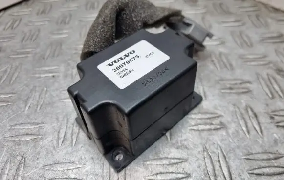 Volvo C70 Sound amplifier 30679575