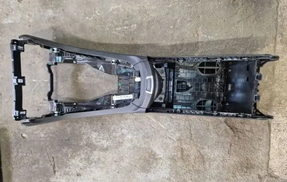 Mercedes-Benz E AMG W213 Armrest A105852206C DBGEA01110 KAM1700108