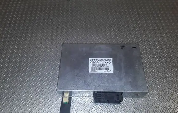 Audi A4 S4 B7 8E 8H Bluetooth control unit module 8P0862335C