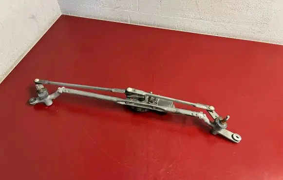 Mini One - Cooper F56 F55 Front wiper linkage 7419787