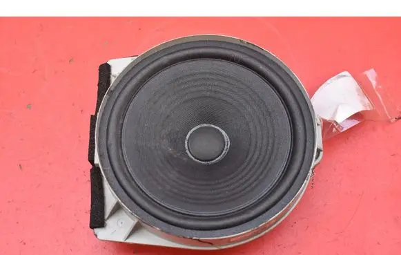 Honda CR-V Subwoofer speaker EAS16P602F7