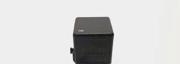 Mercedes-Benz A W176 Other relay A0025421319