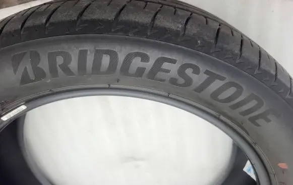 Audi Q5 SQ5 R20 summer tire 28804 3286342880419