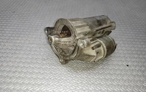 Citroen C4 I Starter motor 9648644680