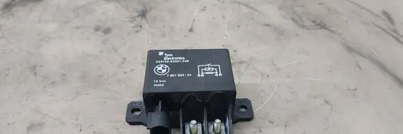 BMW 5 F10 F11 Other relay 7661503 V23132A200126