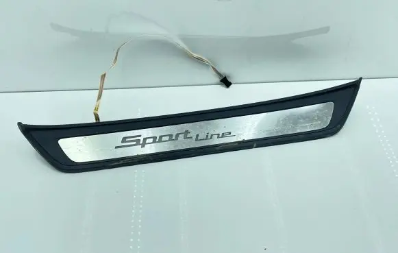 BMW 6 G32 Gran Turismo Rear sill trim cover 7407029 2S000007301 585827