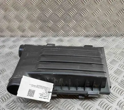 Audi A3 S3 8V Air filter box 04E129620 04E129611G
