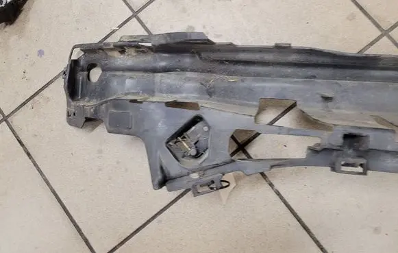 Volvo V40 Front bumper support beam 31283746 31383074
