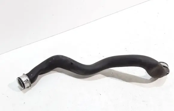 Mercedes-Benz E W212 Engine coolant pipe/hose