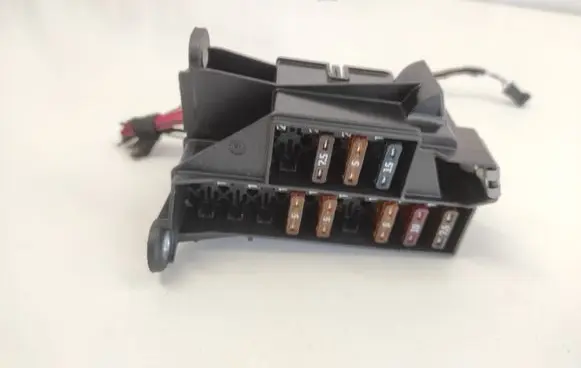 Mercedes-Benz GLE AMG (W166 - C292) Fuse module A1665459340