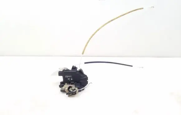 Audi A6 S6 C5 4B Rear door lock