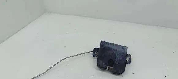 Loading door lock