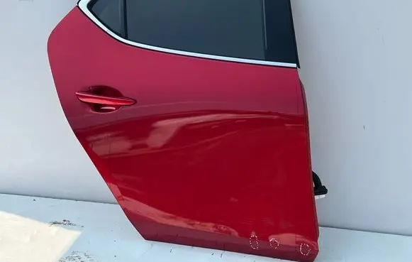 Mazda 3 Rear door
