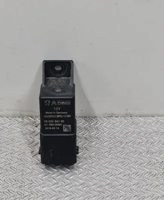 Peugeot Expert Glow plug pre-heat relay 9803299780 20190214 51299058A