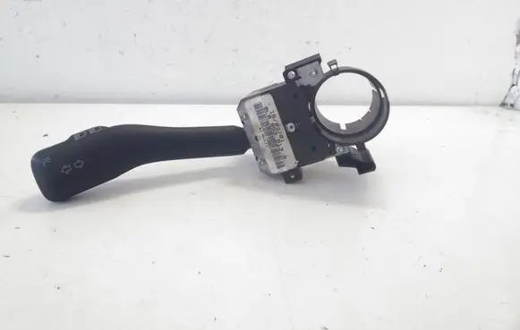 Volkswagen PASSAT B5 Indicator stalk 8L0953513G 8L0953513